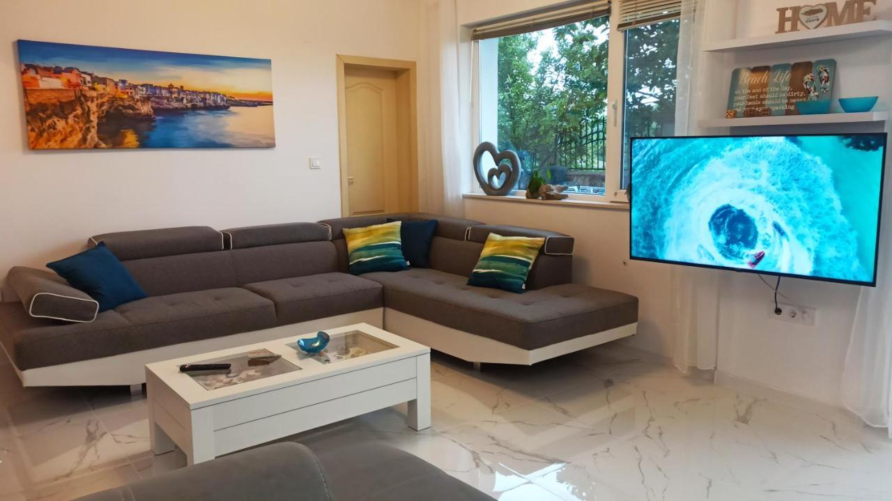 Arode Villa Ovidius - Apartments Balchik Eksteriør billede