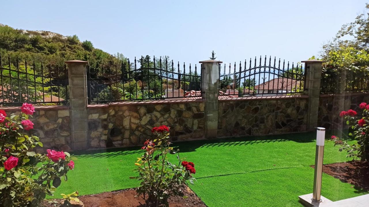 Arode Villa Ovidius - Apartments Balchik Eksteriør billede